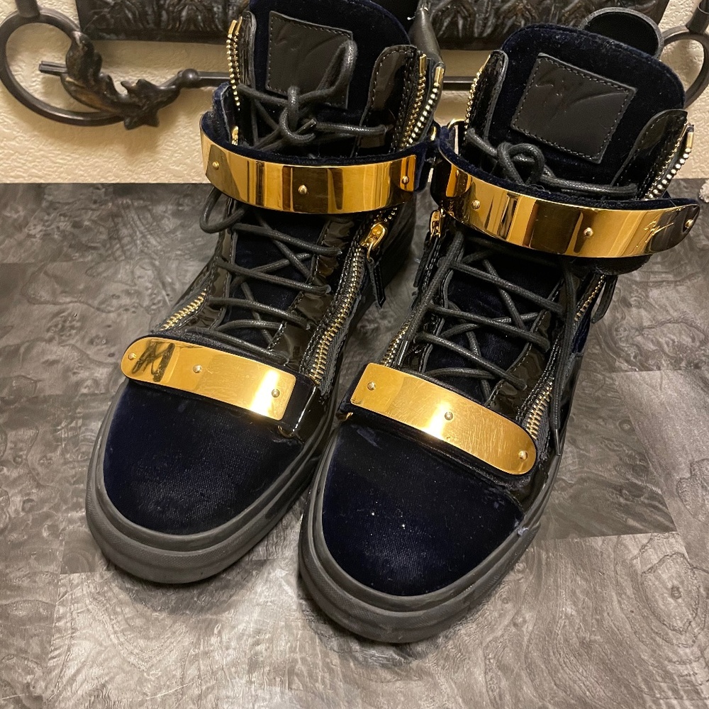 Giuseppe Zanotti (US size 11 Men)